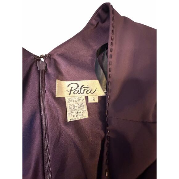 Patra Purple Gown - Size 16 - Picture 9 of 11